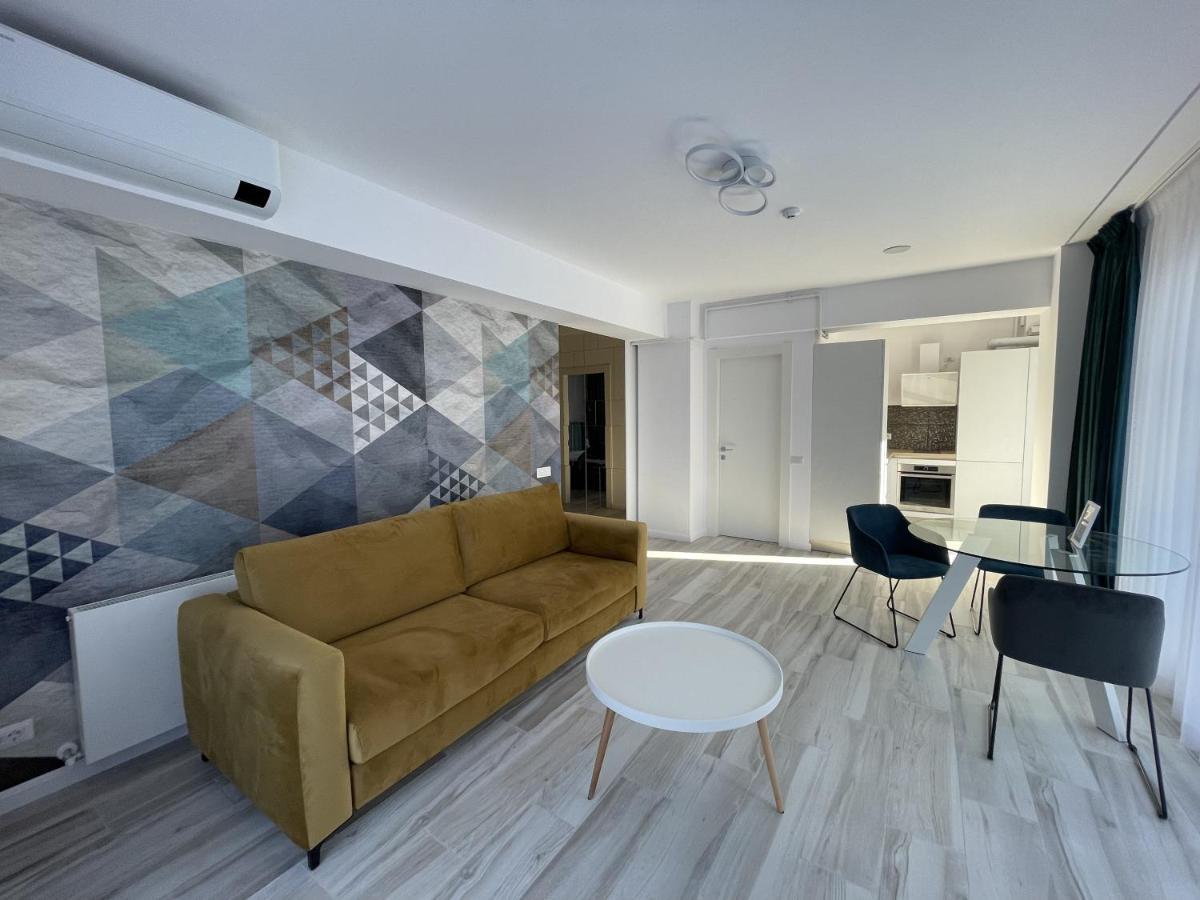 Avg By The Sea - Bel Air Apartments Mamaia Nord Ngoại thất bức ảnh