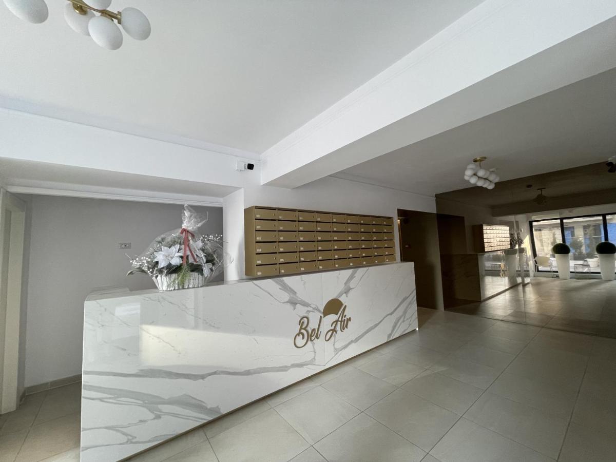 Avg By The Sea - Bel Air Apartments Mamaia Nord Ngoại thất bức ảnh