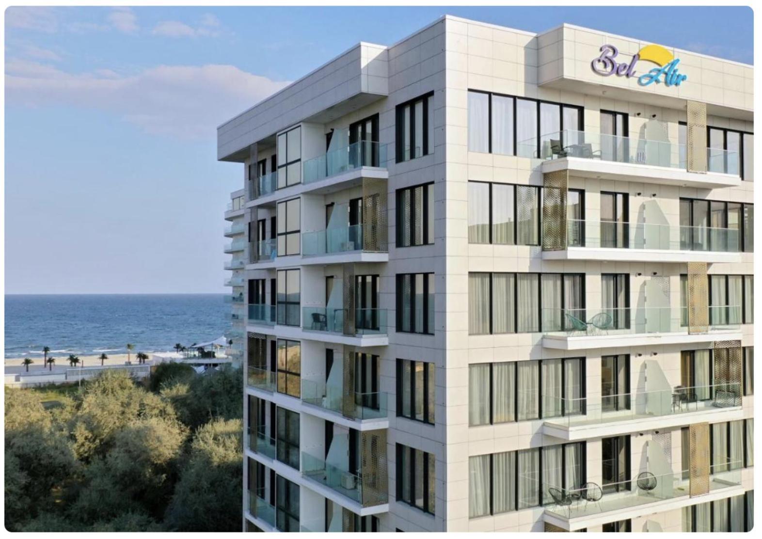 Avg By The Sea - Bel Air Apartments Mamaia Nord Ngoại thất bức ảnh